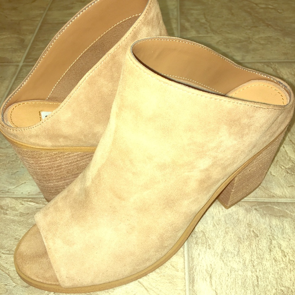 Steve Madden Nollla  Beige Suede